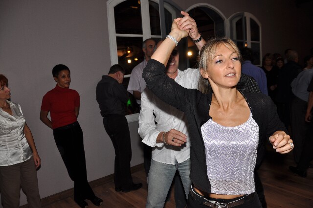 min 2008 10 05 station danse 084
